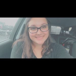 Meet your Posher, Jenna